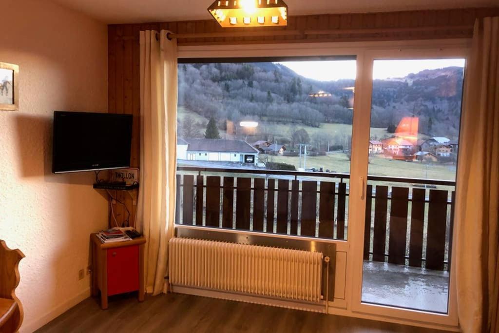Thollon-les-Memises Studio Agreable Et Cosy Avec Vue Sur Les Memises מראה חיצוני תמונה